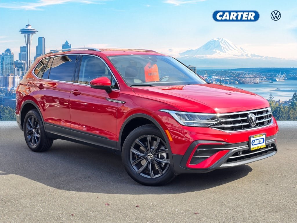 Used 2024 Volkswagen Tiguan SE