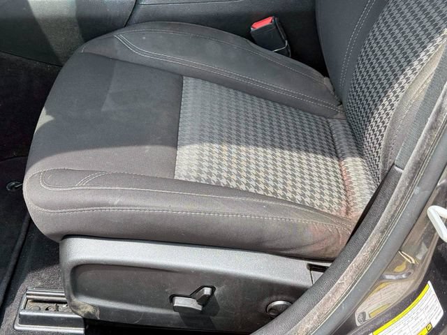 Used 2022 Dodge Charger SXT w/ Blacktop Package RWD image 14