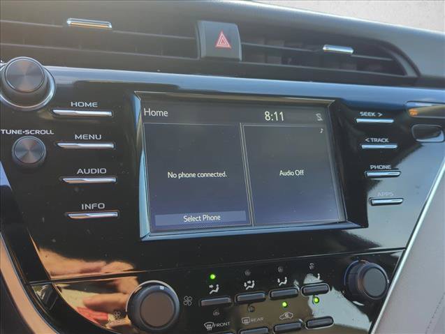 Used 2018 Toyota Camry LE FWD image 17