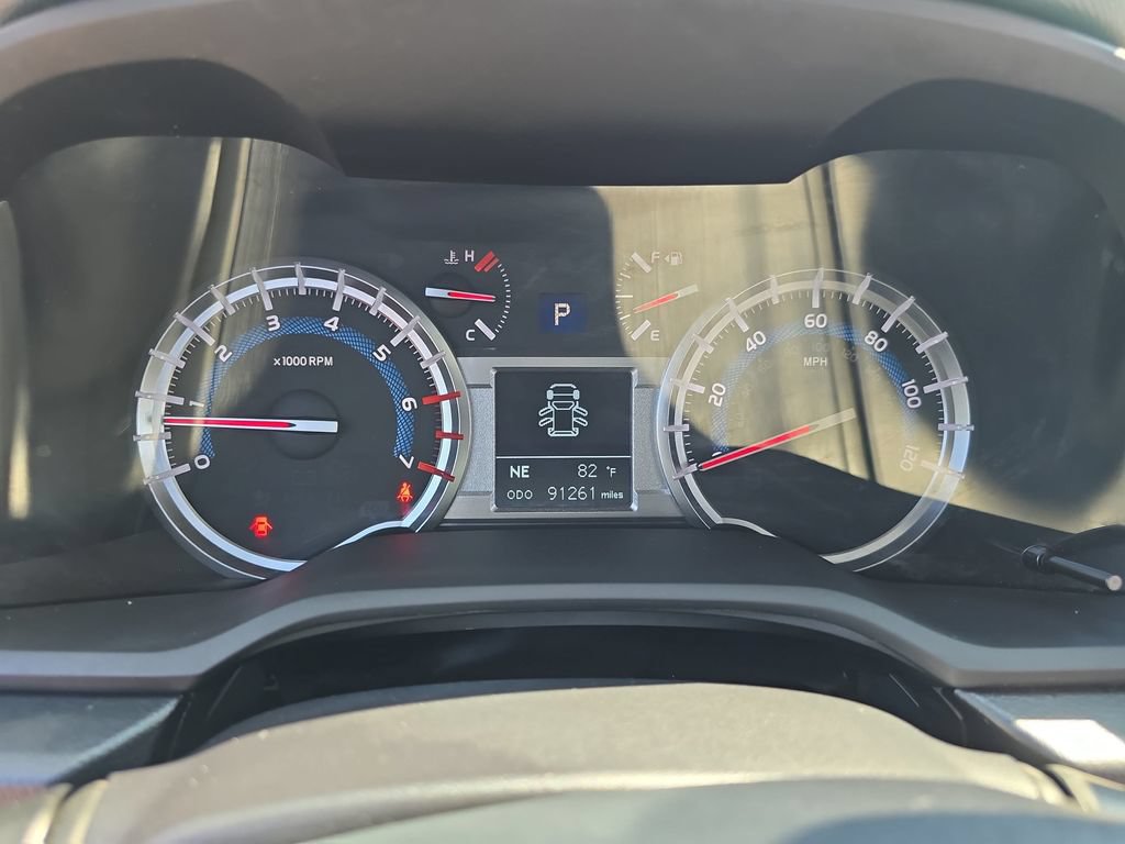 Certified 2019 Toyota 4Runner SR5 Premium AWD/4WD image 23