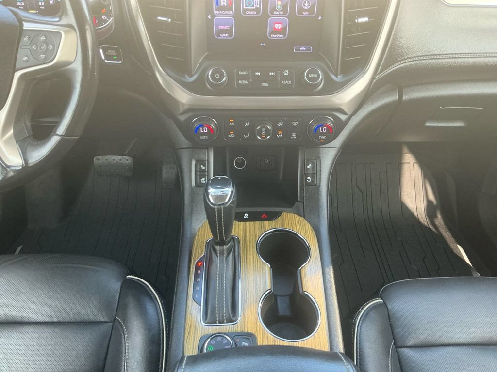 Used 2019 GMC Acadia Denali w/ Technology Package AWD/4WD image 20