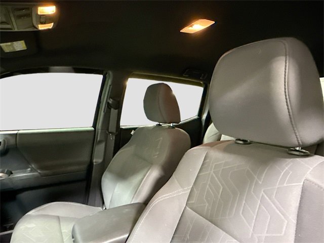 Used 2019 Toyota Tacoma TRD Off-Road image 21