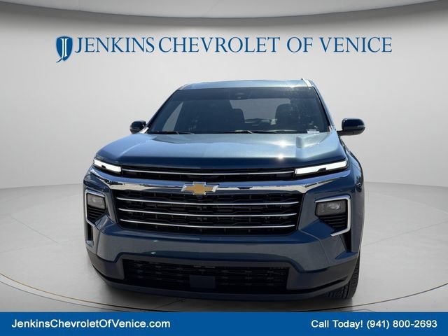 New 2026 Chevrolet Traverse LT w/ Sun and Wheel Package FWD image 12