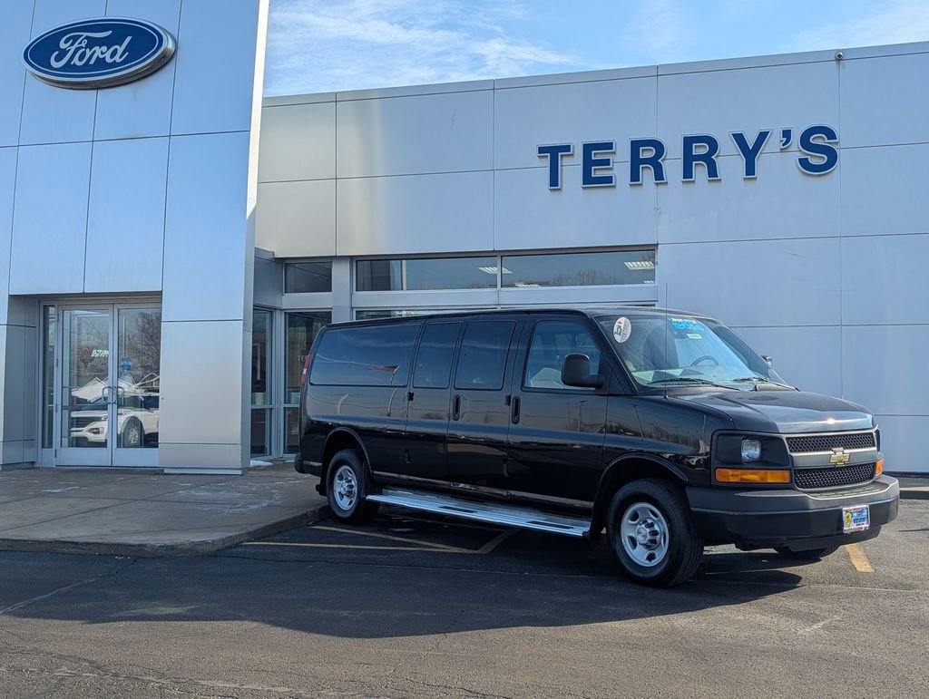 Used 2014 Chevrolet Express 3500 LS image 1
