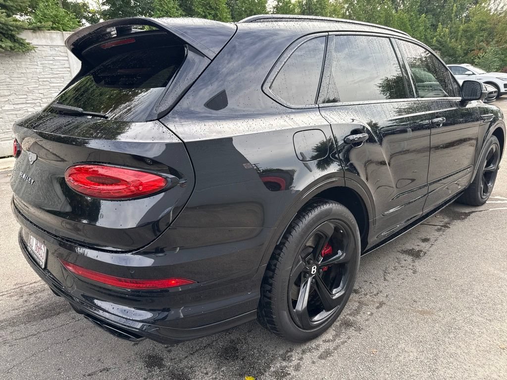 Used 2022 Bentley Bentayga AWD/4WD image 5