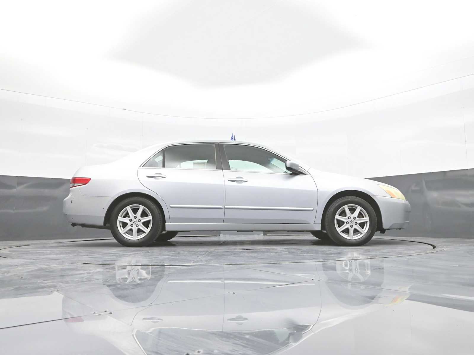 Used 2004 Honda Accord EX image 40