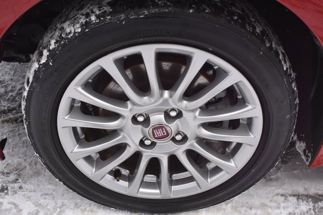 Used 2017 FIAT 124 Spider Classica image 35