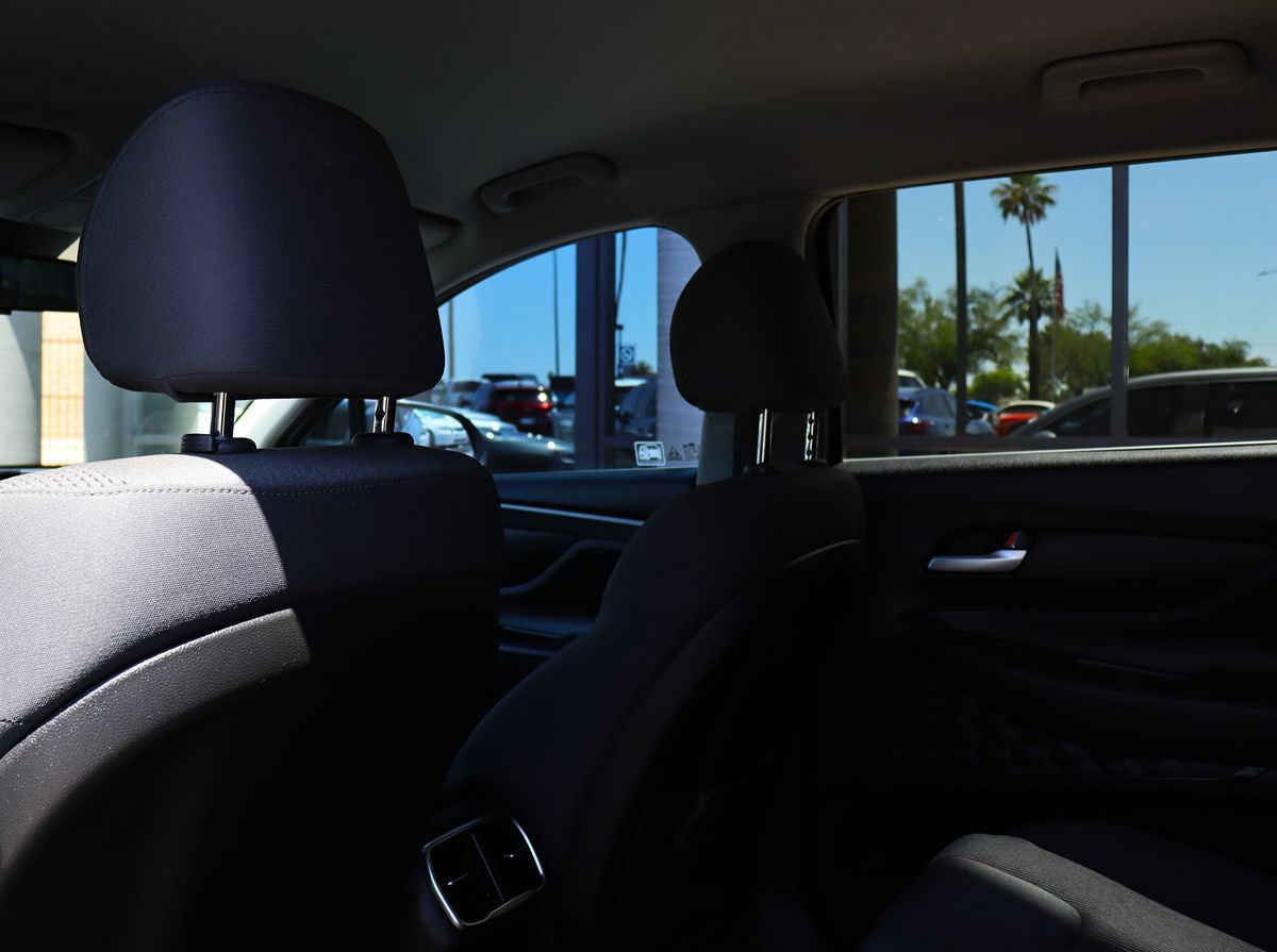Used 2019 Hyundai Santa Fe SE AWD/4WD image 34