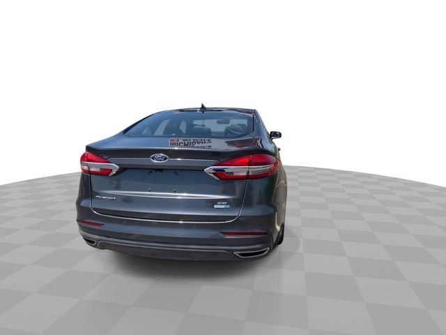 Used 2020 Ford Fusion SE AWD/4WD image 9