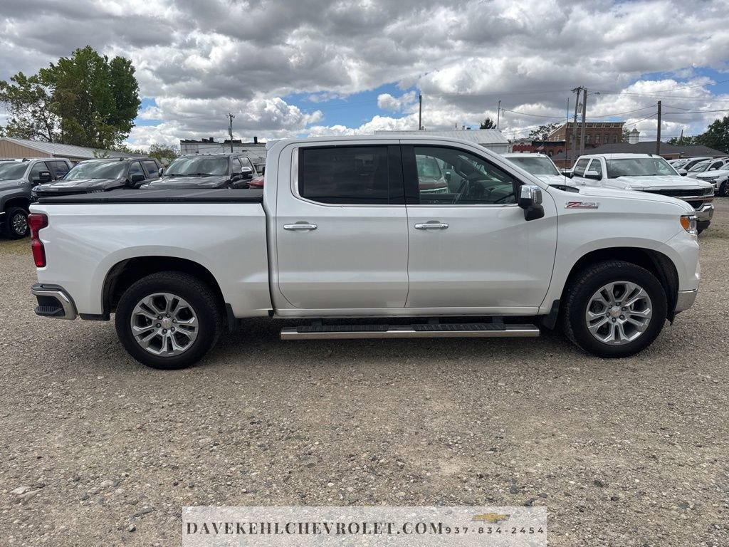 Used 2022 Chevrolet Silverado 1500 LTZ AWD/4WD image 7