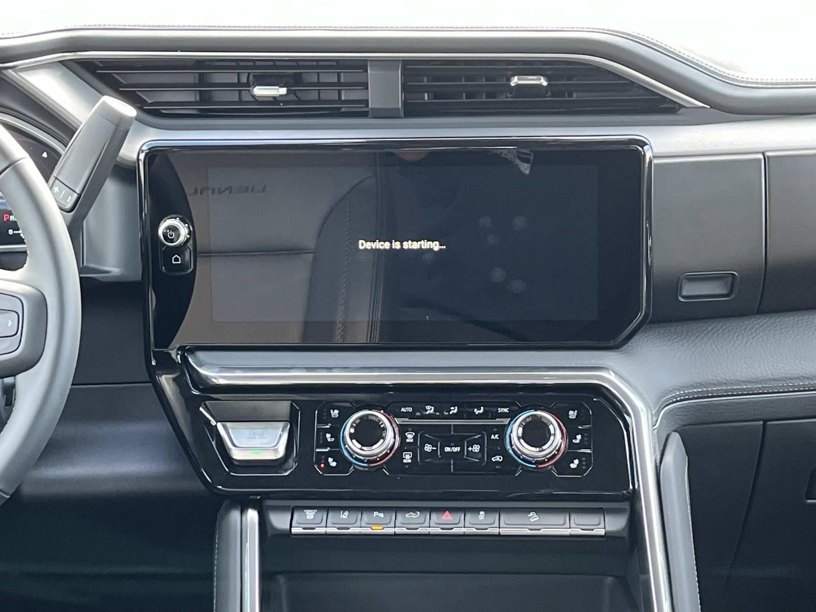 New 2026 GMC Sierra 2500 Denali w/ Denali Reserve Package image 17