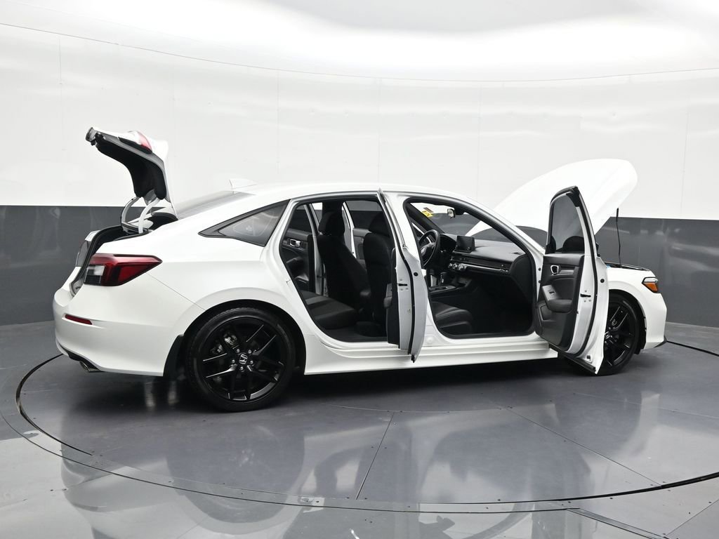 Used 2025 Honda Civic Sport image 31
