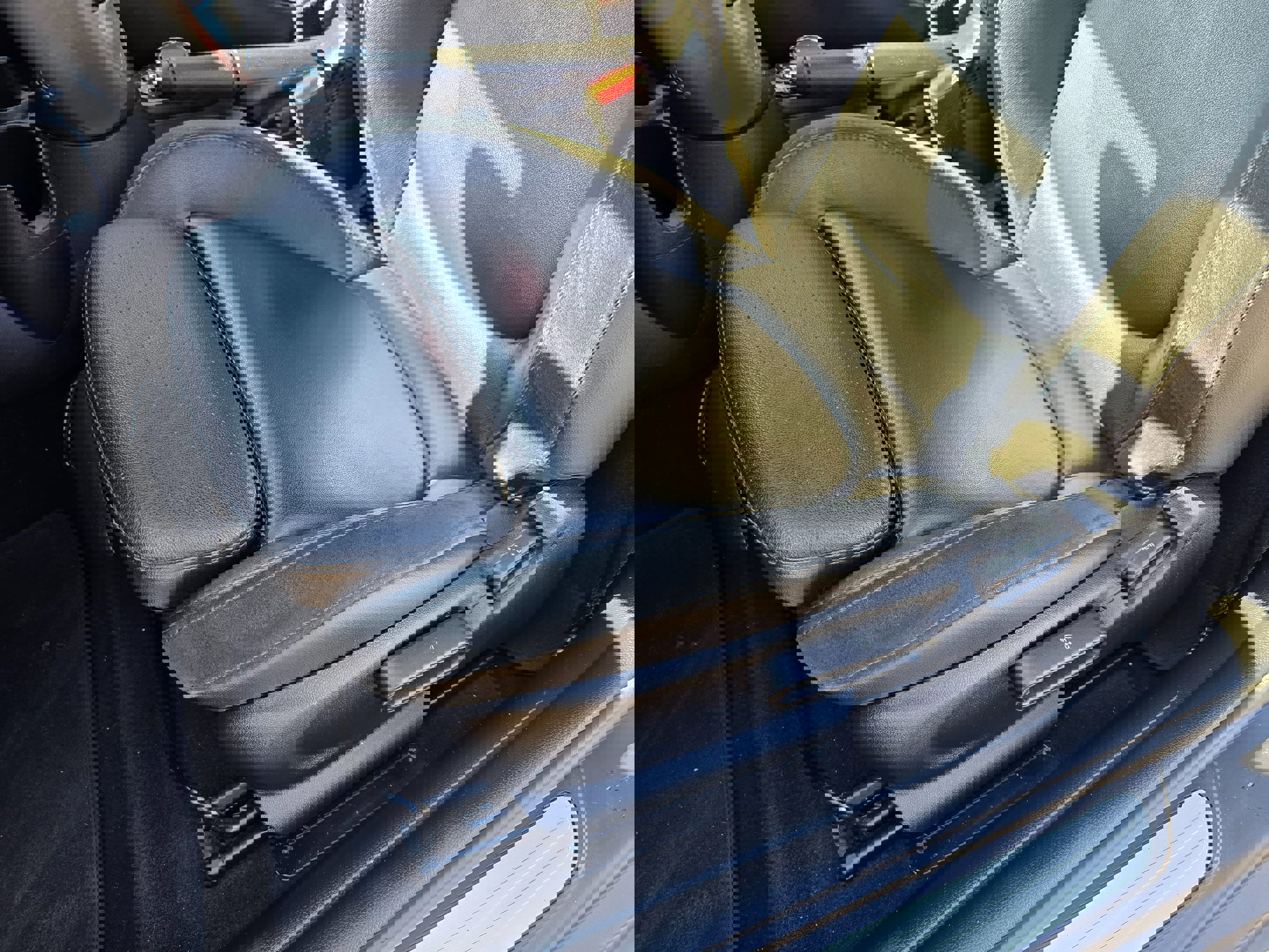 Used 2019 MINI Cooper S image 18