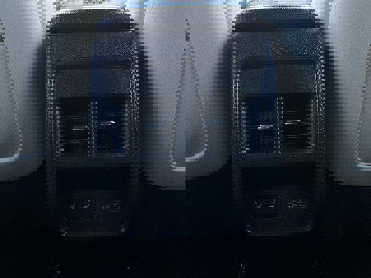 Used 2019 Cadillac XT4 Sport image 13