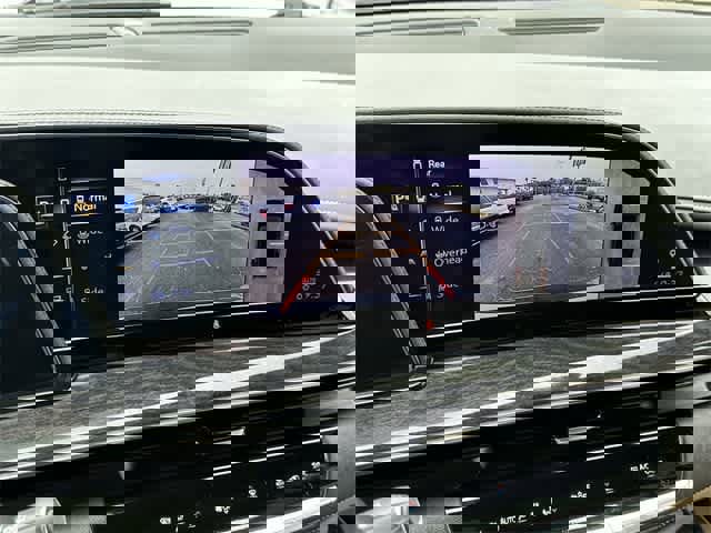 Used 2023 Cadillac Escalade ESV Premium Luxury image 26