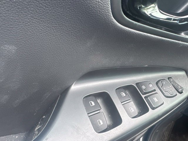 Used 2018 Hyundai Kona Ultimate FWD image 13