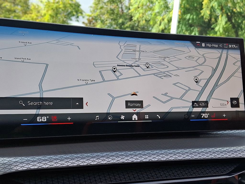 Used 2026 BMW M440i Convertible image 15