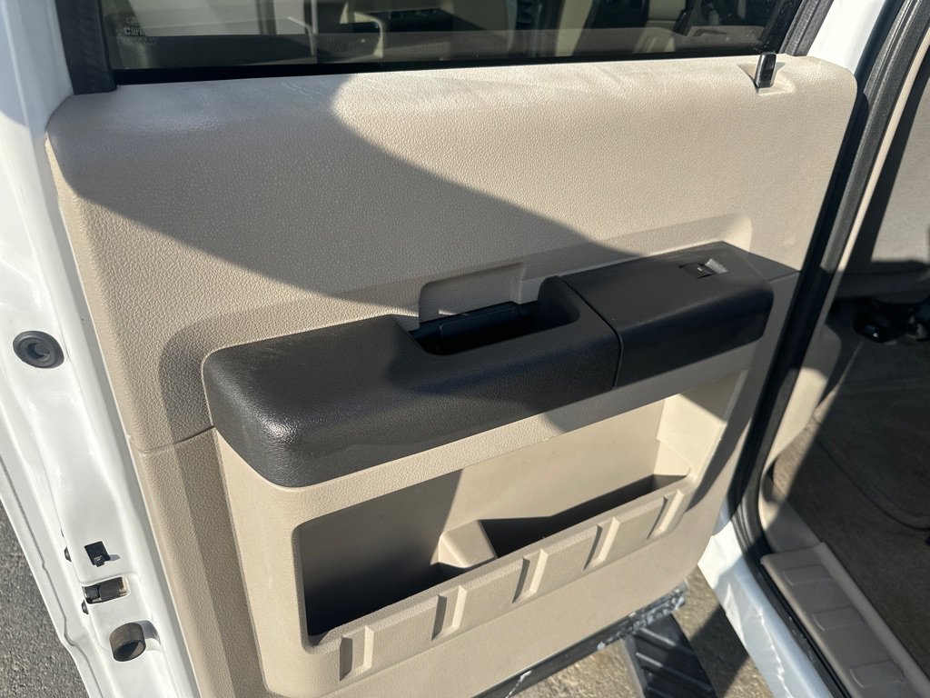 Used 2010 Ford F250 XLT image 12