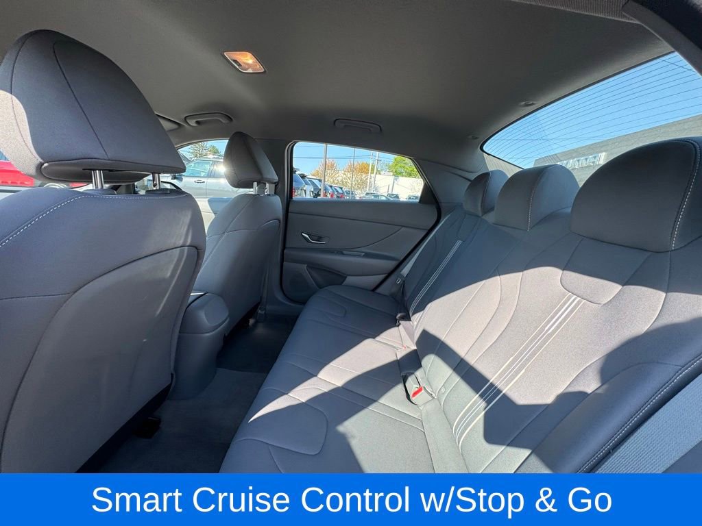 Certified 2023 Hyundai Elantra SEL w/ Convenience Package FWD image 18