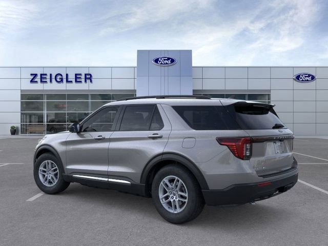 New 2025 Ford Explorer Active image 4