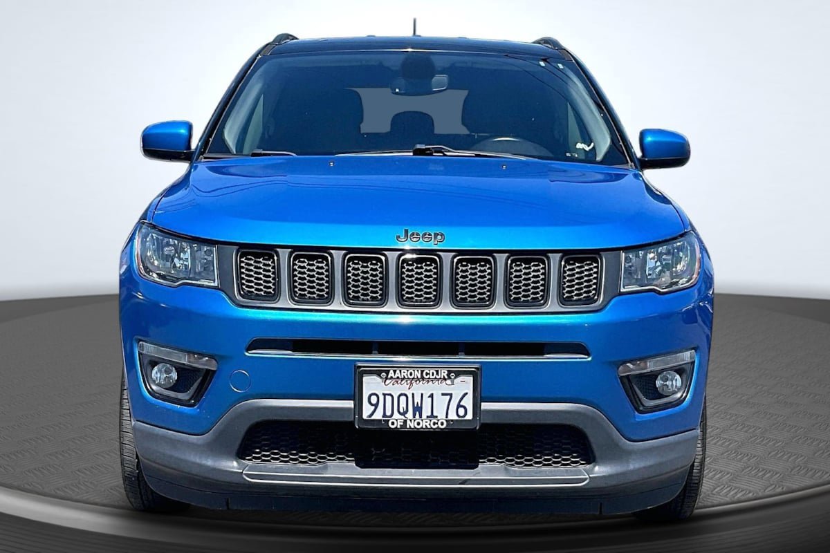 Used 2019 Jeep Compass Altitude FWD image 3