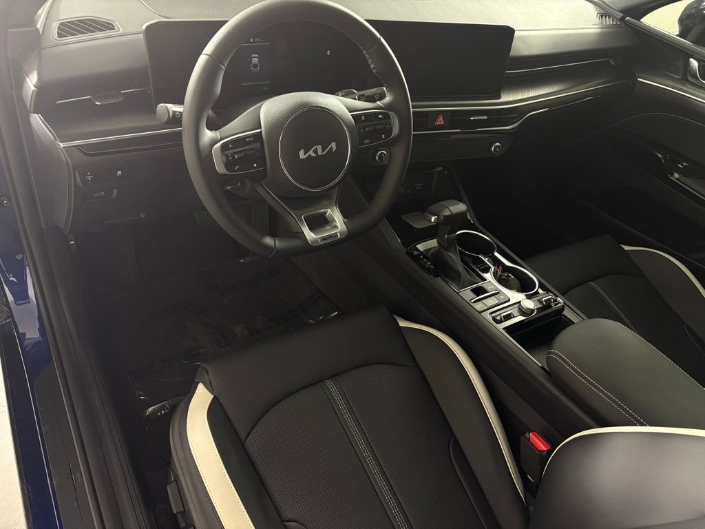 New 2026 Kia K5 GT-Line image 17