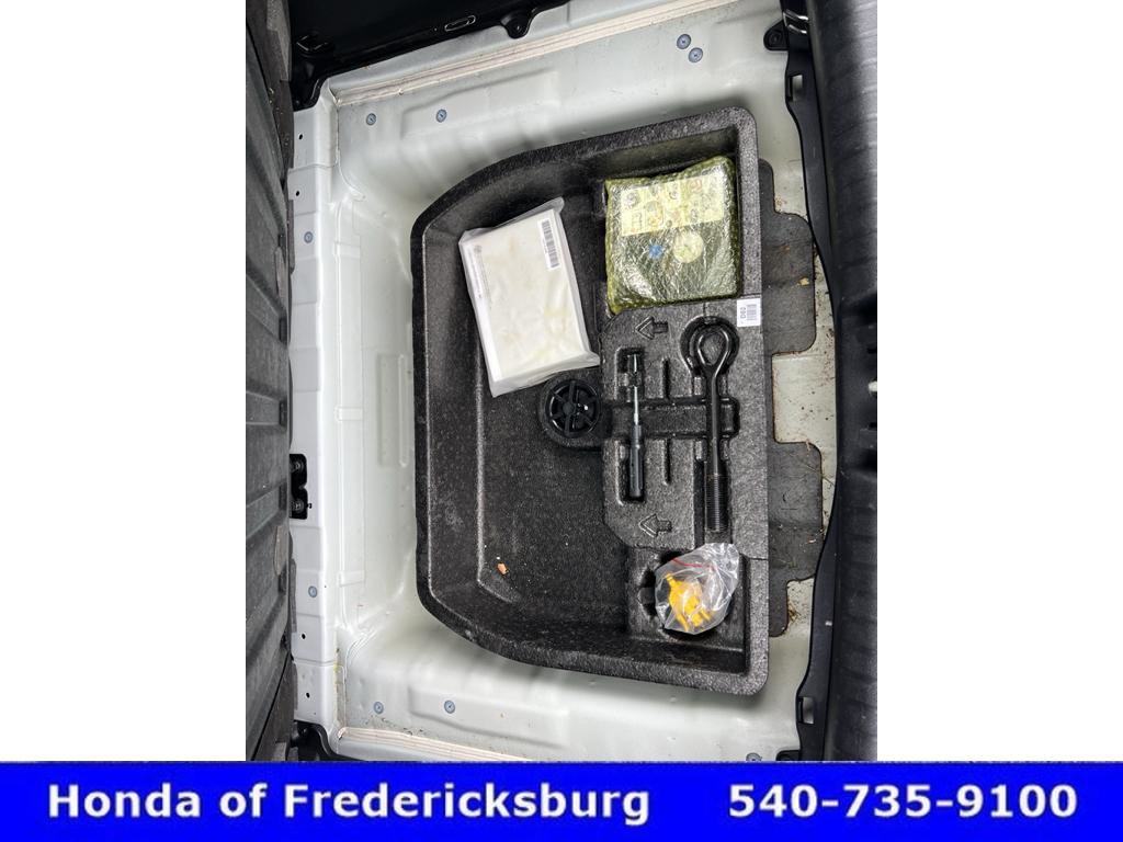 Used 2020 Kia Niro LX image 31