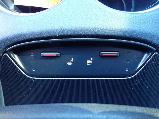 Certified 2023 Toyota Venza XLE image 26