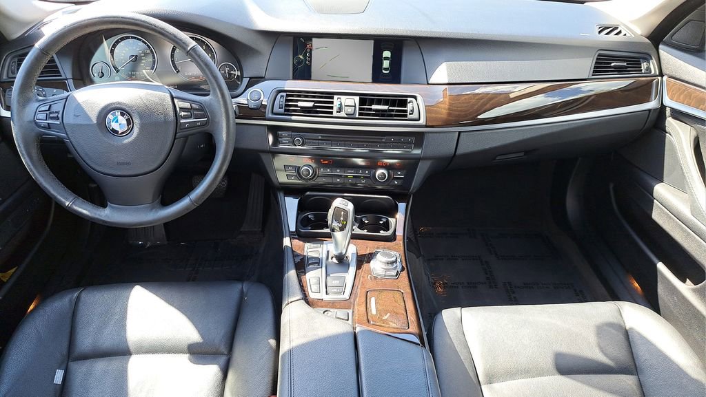 Used 2013 BMW 535i xDrive Sedan image 22