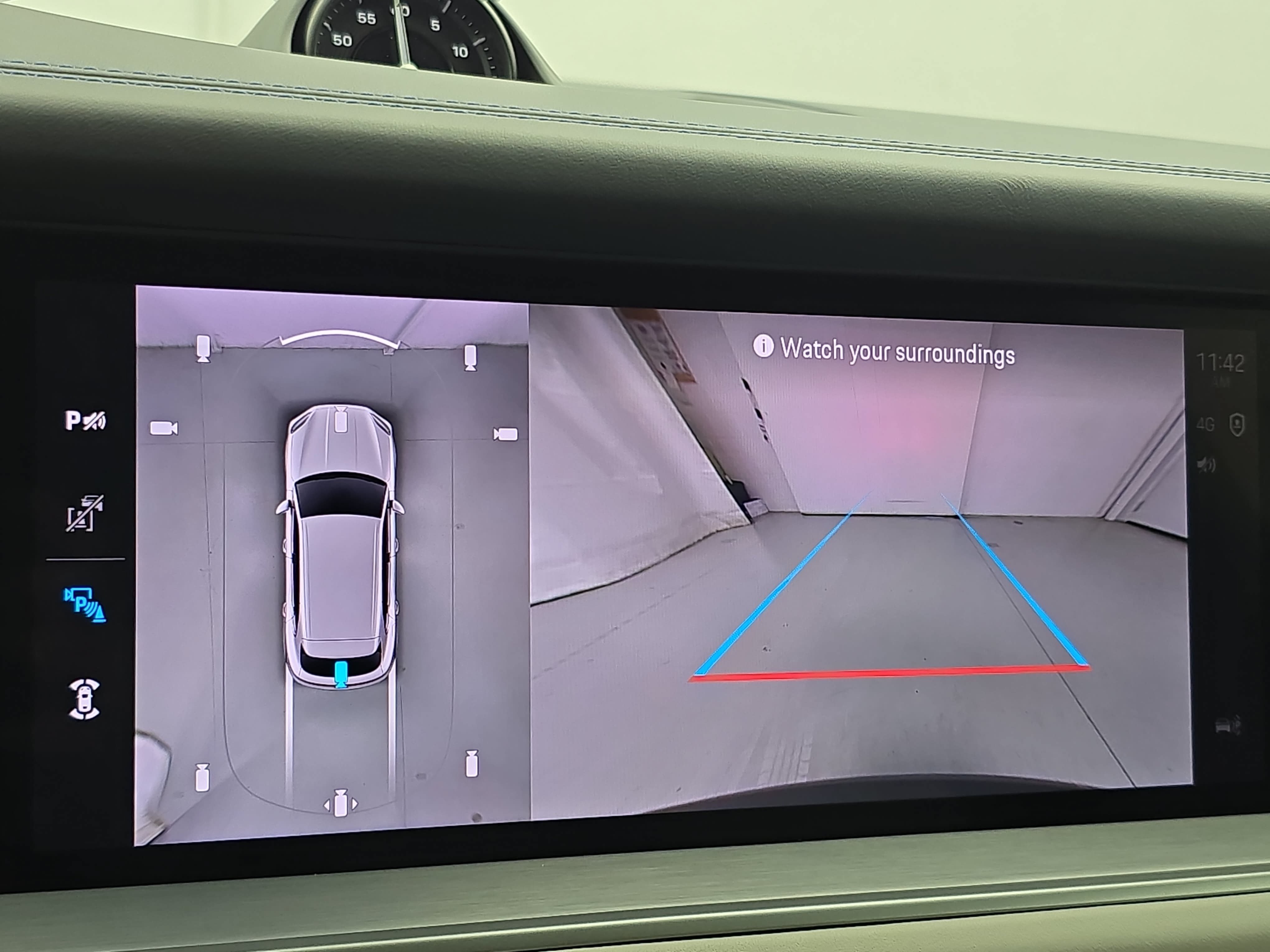 Certified 2026 Porsche Cayenne E-Hybrid AWD/4WD image 26
