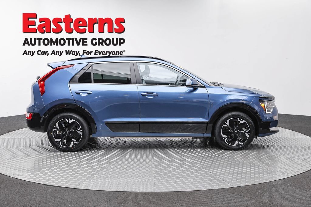 Used 2023 Kia Niro Wind w/ Wind Preserve Package FWD image 4