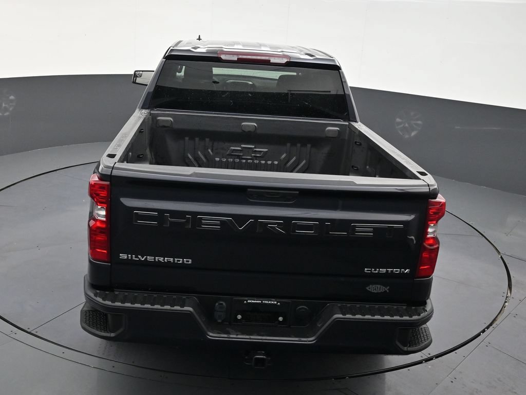 Used 2023 Chevrolet Silverado 1500 Custom RWD image 12