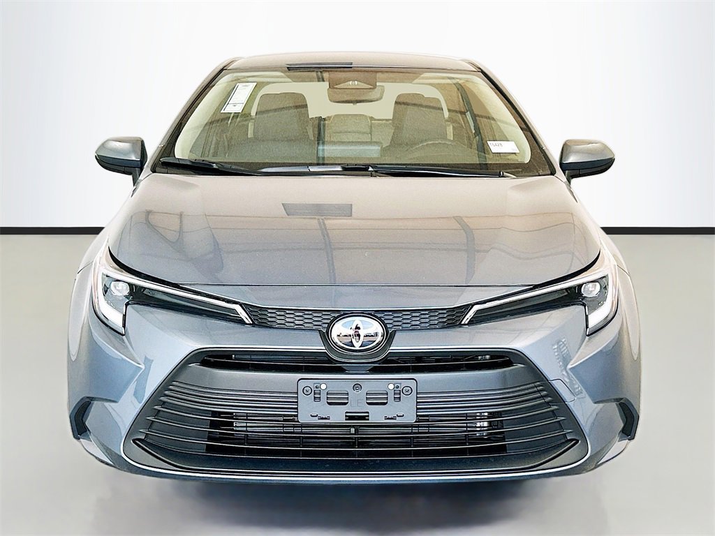 New 2026 Toyota Corolla LE image 2