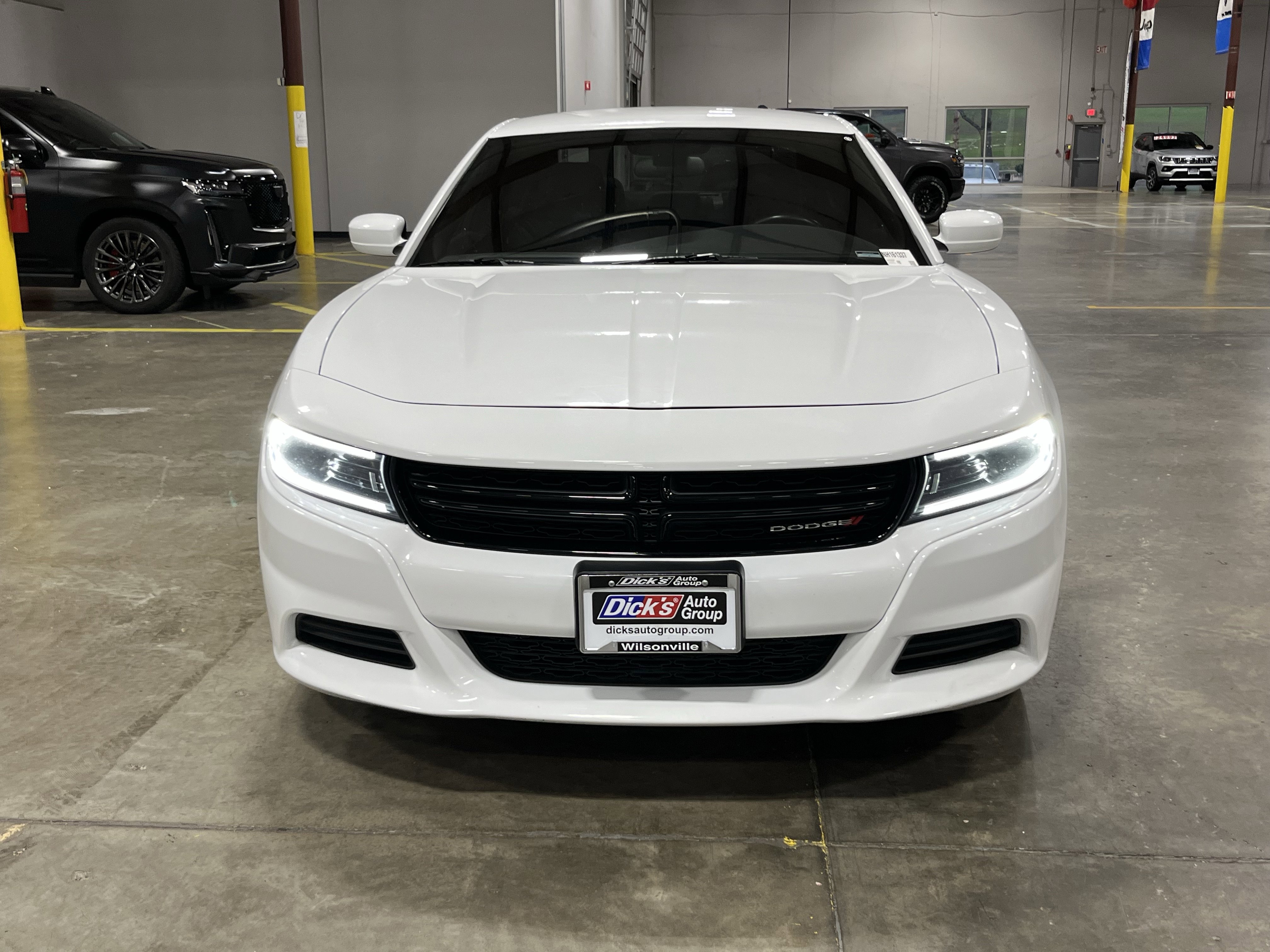 Used 2022 Dodge Charger SXT image 8