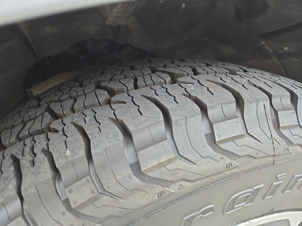 Used 2024 Chevrolet Tahoe Z71 image 11