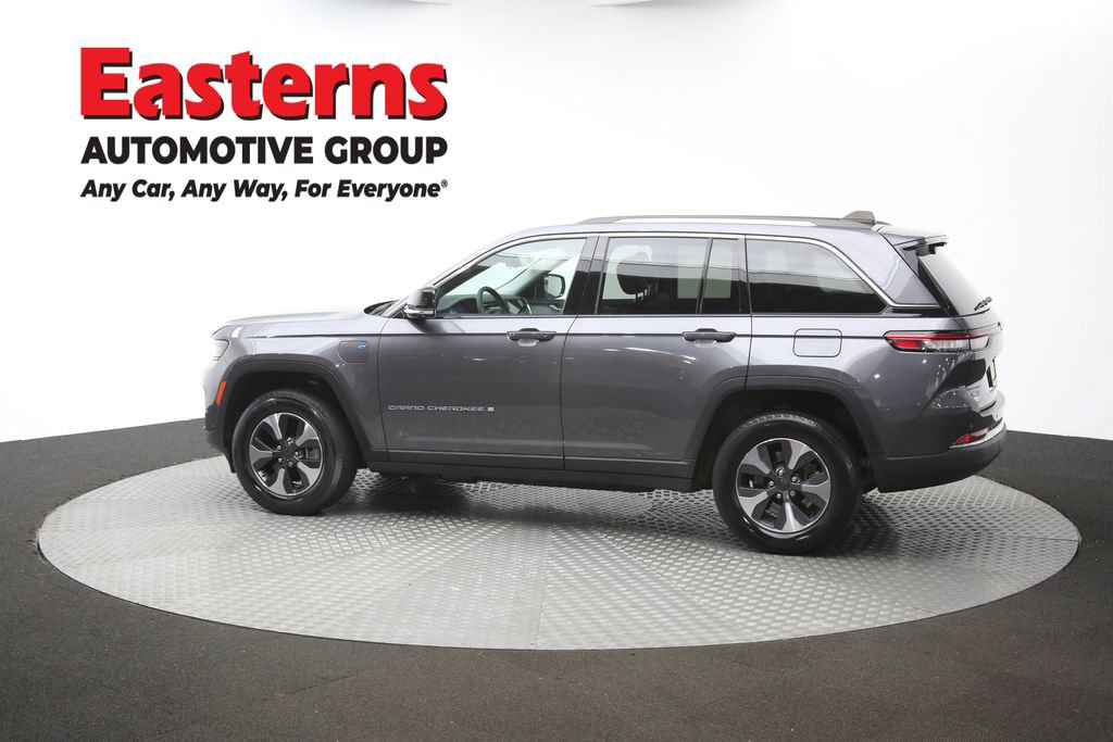 Used 2022 Jeep Grand Cherokee Limited 4xe w/ Luxury Tech Group II AWD/4WD image 66