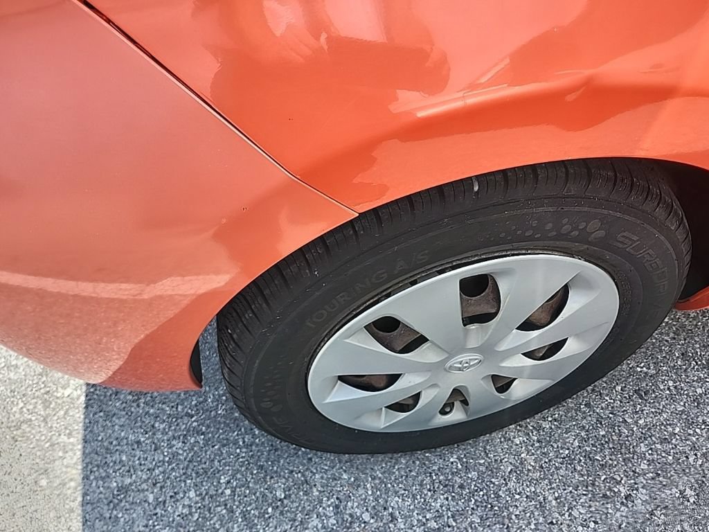 Used 2012 Toyota Prius C One FWD image 21