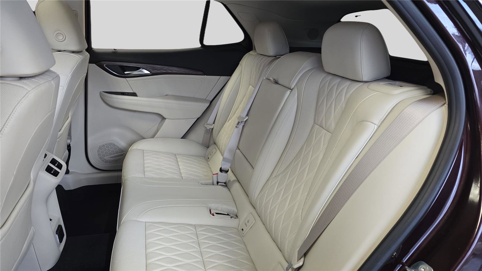 Used 2023 Buick Envision Avenir image 15