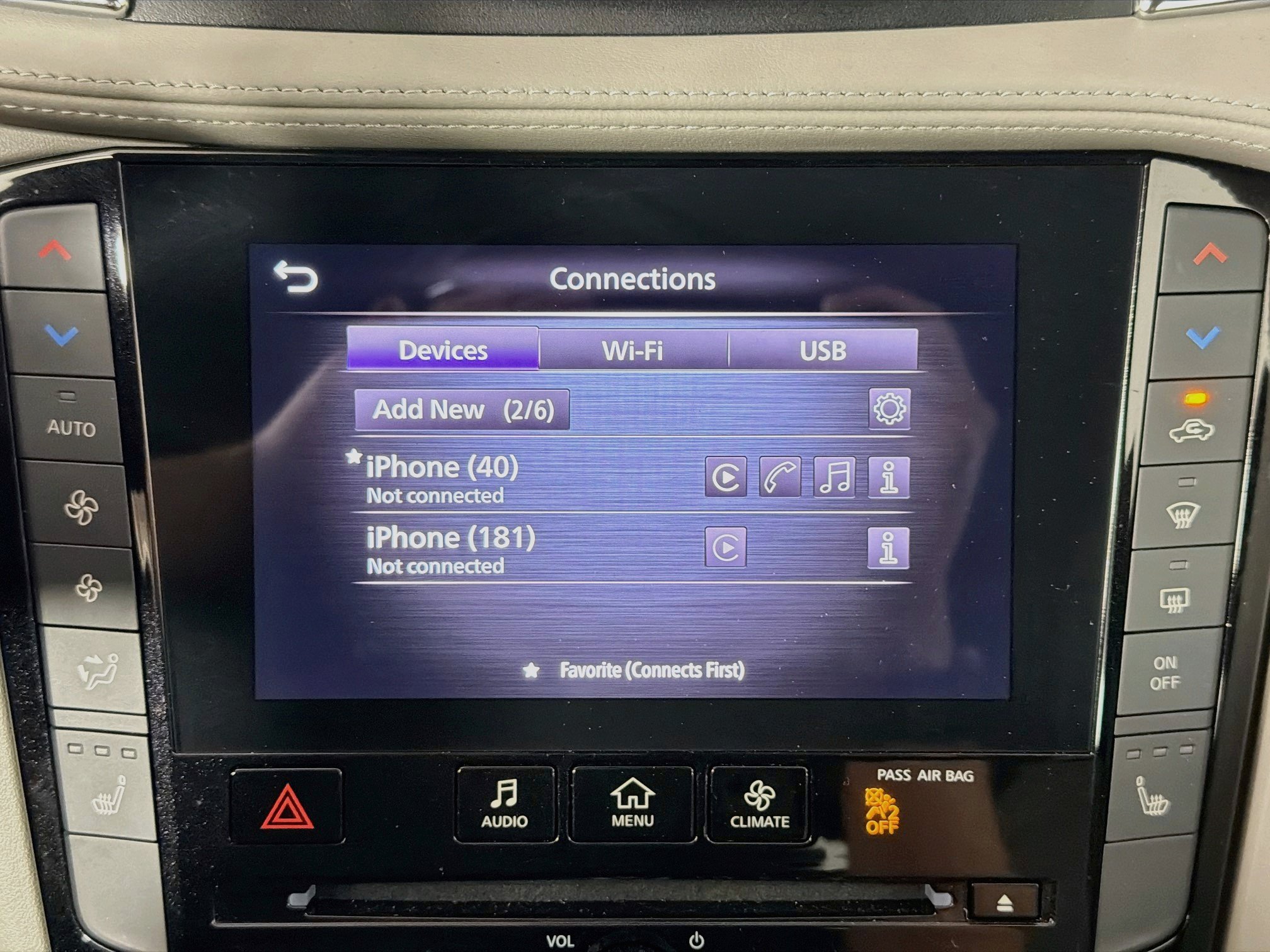 Used 2023 INFINITI QX50 Luxe AWD/4WD image 21
