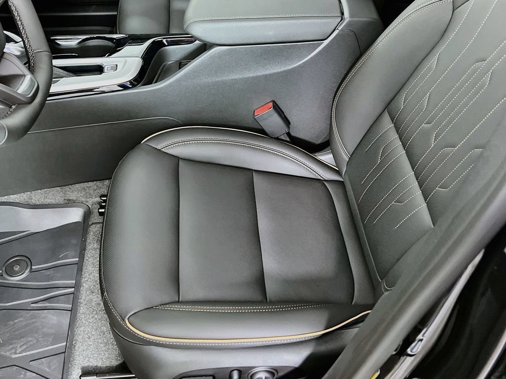 New 2025 Buick Envista Sport Touring FWD image 14