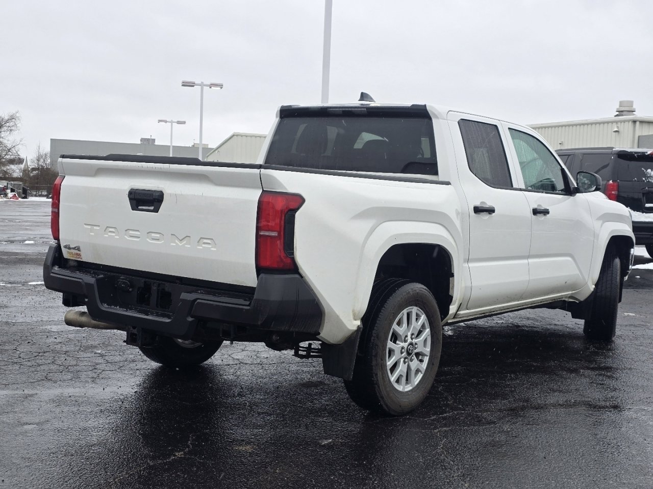 Used 2024 Toyota Tacoma SR image 7