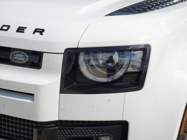 Used 2024 Land Rover Defender 130 X-Dynamic SE AWD/4WD image 9
