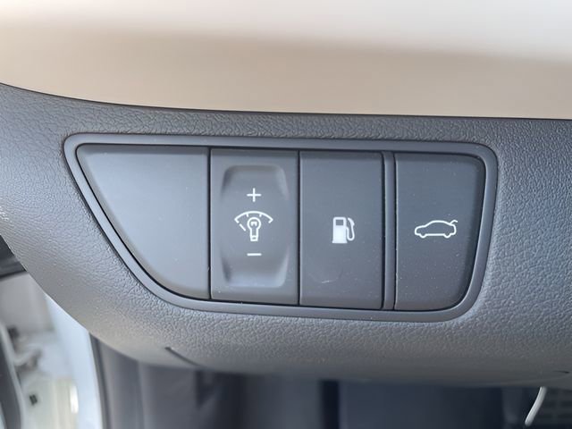 Used 2022 Genesis G70 3.3T w/ Sport Advanced Package image 20