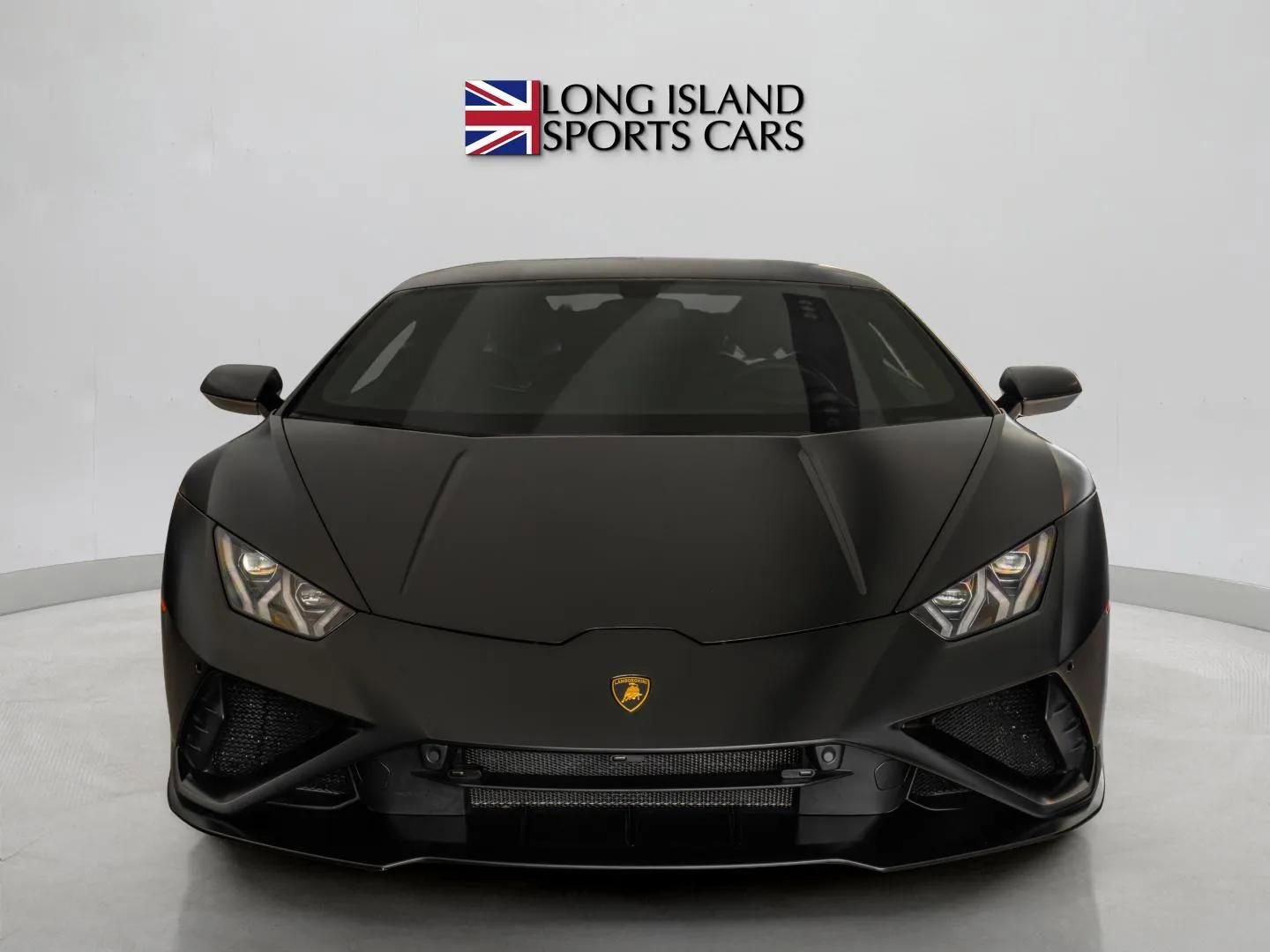 Used 2023 Lamborghini Huracan EVO RWD image 2