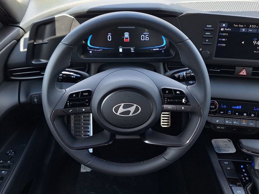 New 2026 Hyundai Elantra SEL Sport Premium FWD image 15