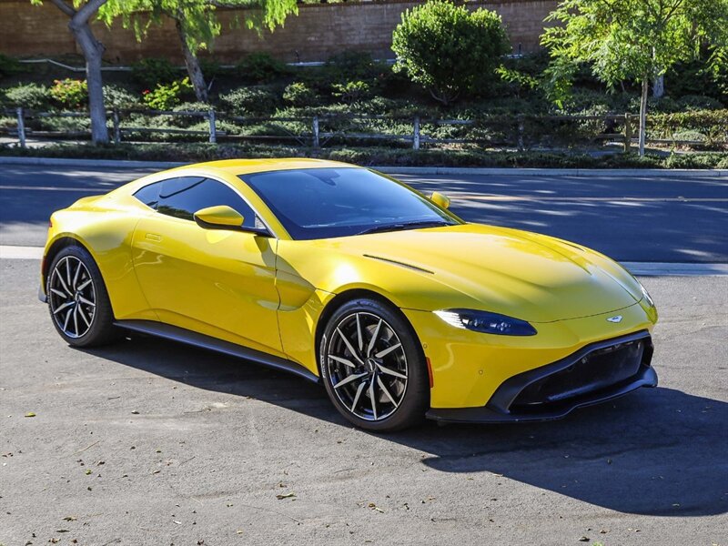 Used 2020 Aston Martin V8 Vantage Coupe RWD image 7