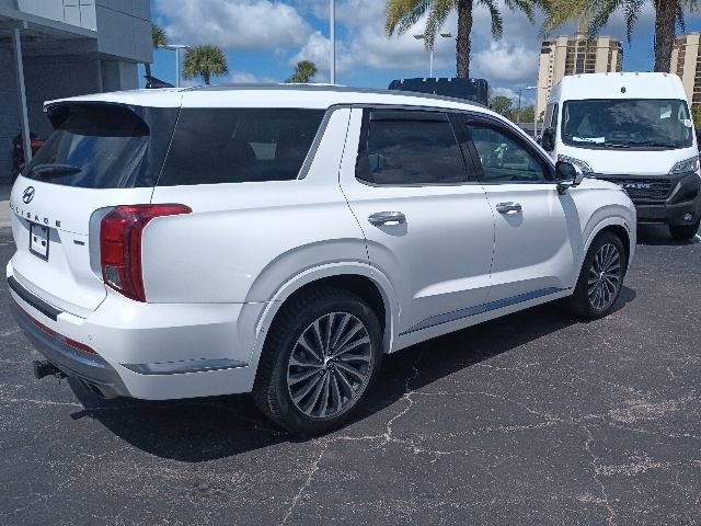 Used 2023 Hyundai Palisade Calligraphy AWD/4WD image 5