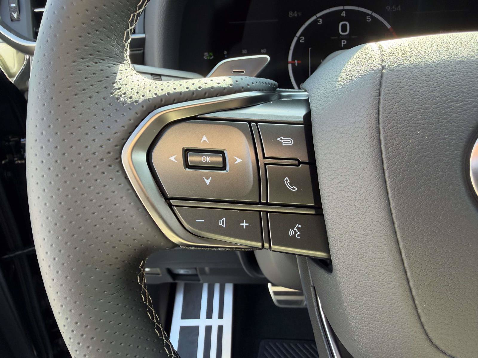 New 2026 Lexus LX 700h F Sport AWD/4WD image 18