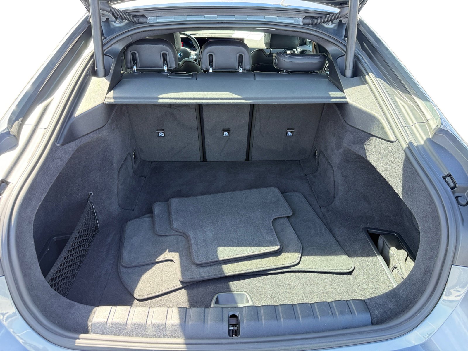 Used 2023 BMW i4 eDrive35 image 17