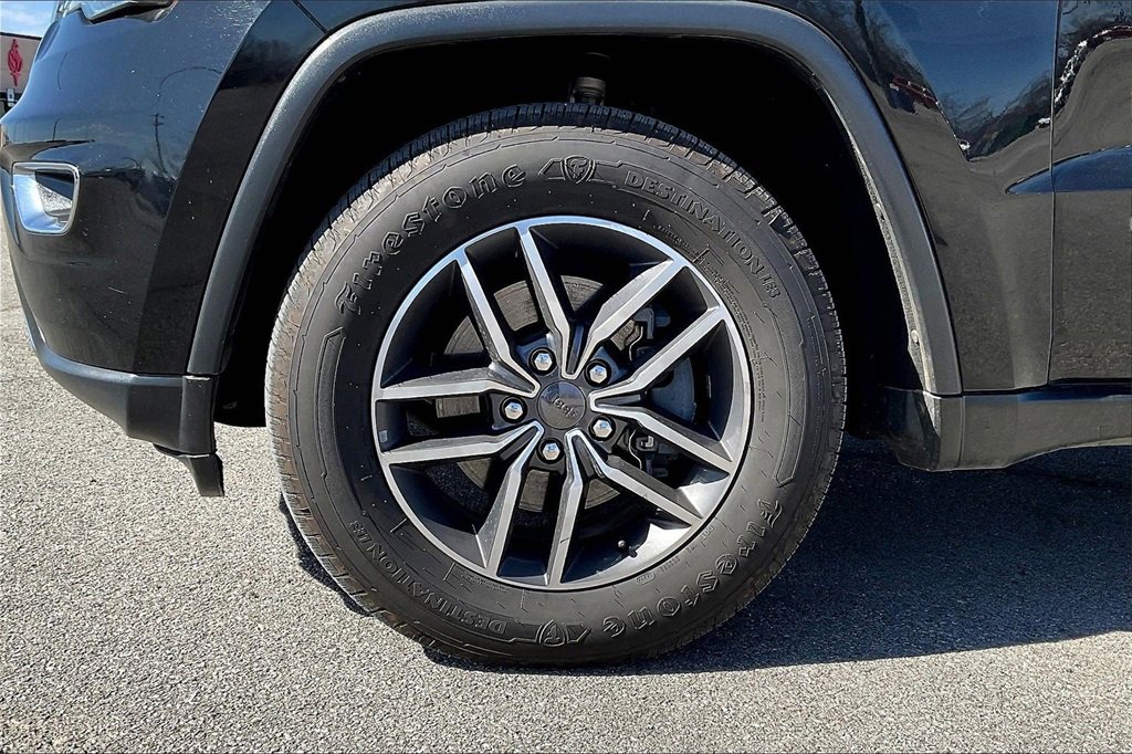 Used 2019 Jeep Grand Cherokee Limited image 8